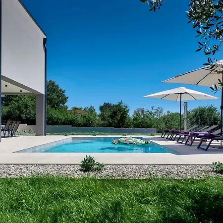 Villa Borina - House In A Quiet Location By Istrabook
